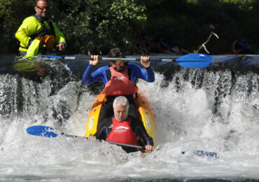 Kayak para río