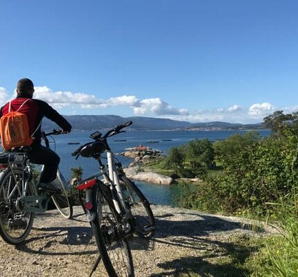 Regala en Bicicleta por A Illa de Arousa